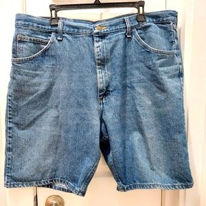 Wrangle denim shorts mens Size 40R